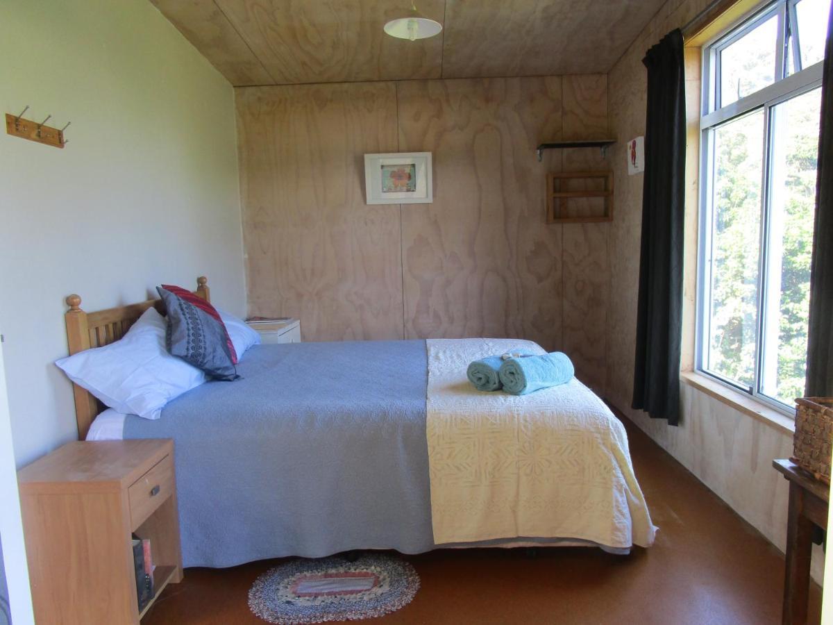 Mulberry Grove Retreat Bed & Breakfast Tryphena Ngoại thất bức ảnh